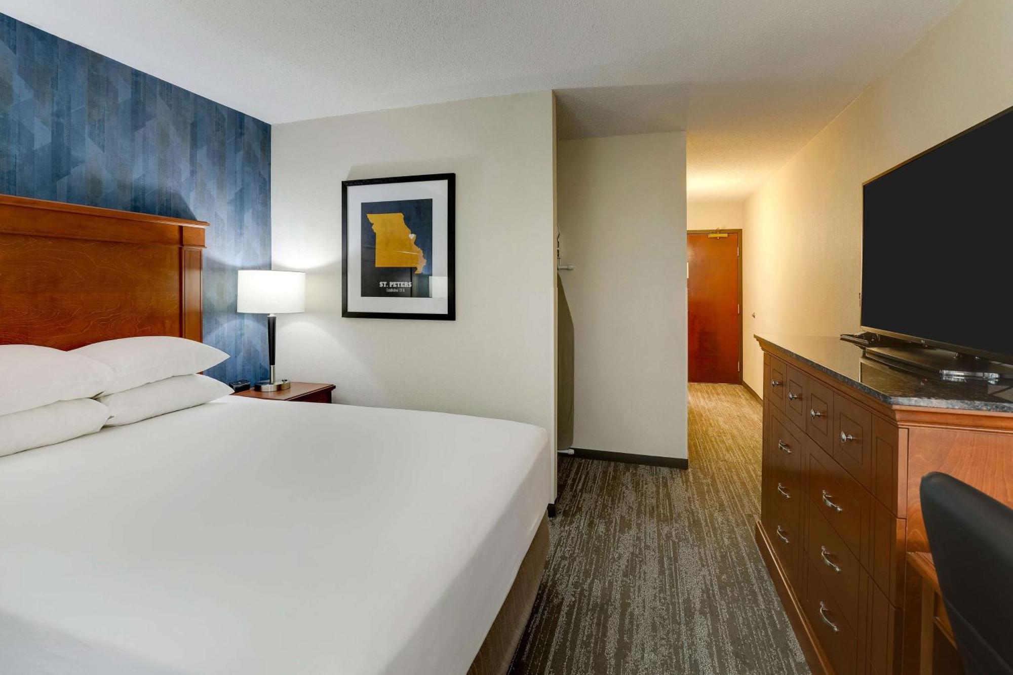 סנט פיטרס Drury Inn & Suites St. Louis St. Peters מראה חיצוני תמונה