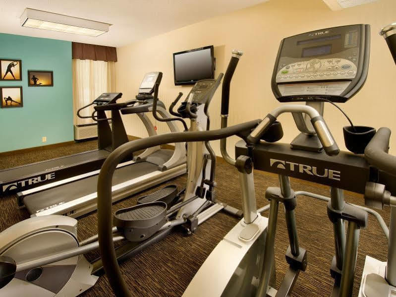 סנט פיטרס Drury Inn & Suites St. Louis St. Peters מראה חיצוני תמונה
